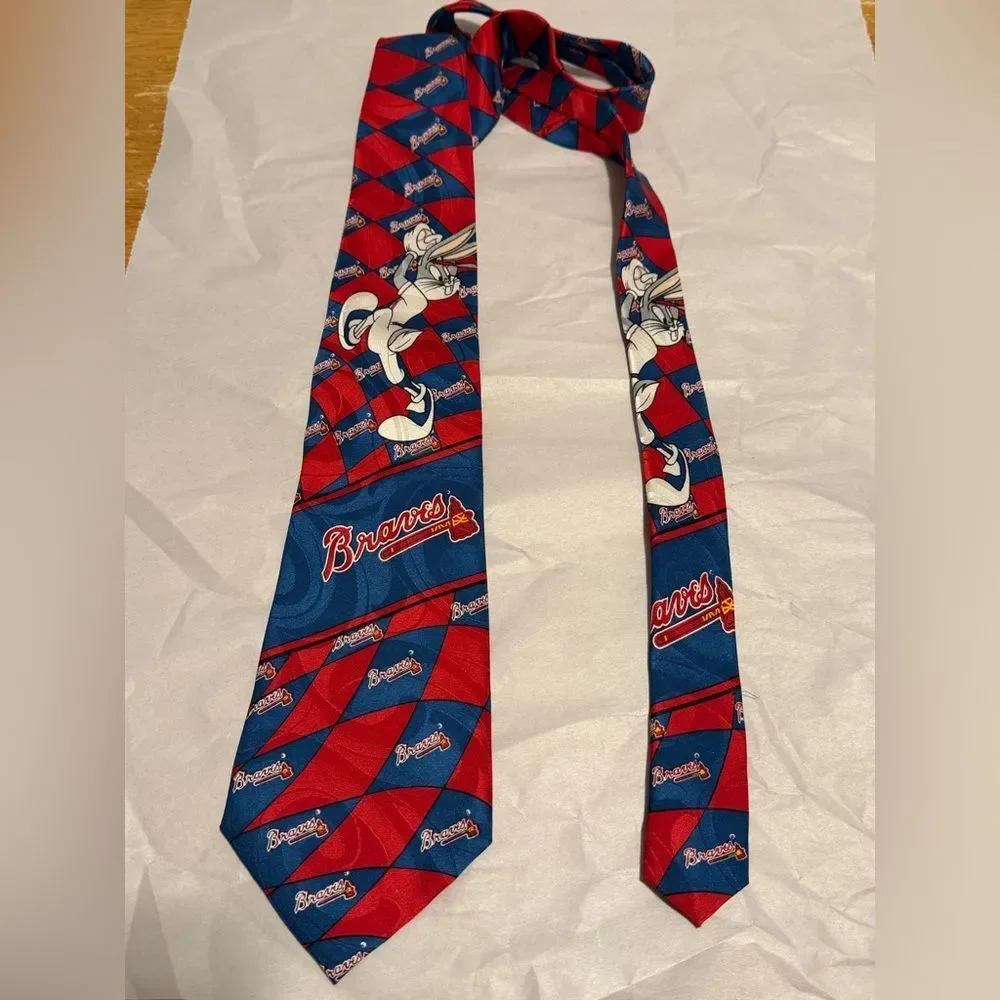 NWT Vintage 1993 Silk Braves Bugs Bunny Cartoon Character MLB Tie